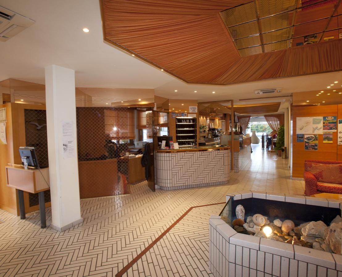Hotel Gabbiano San Domino Extérieur photo